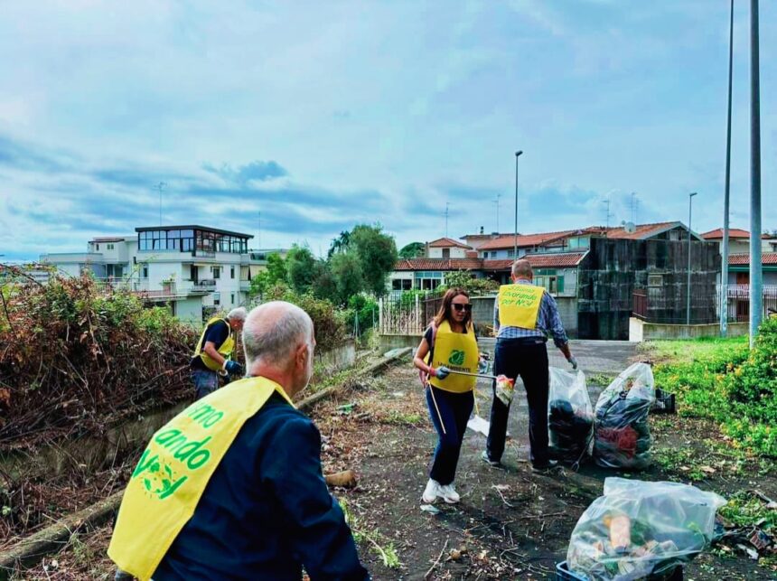 “Puliamo il Mondo 2024”: Riqualificata la Villetta di Via degli Ulivi a San Cosmo, Acireale