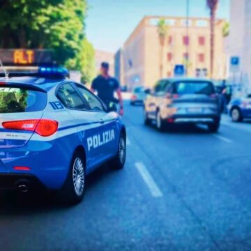 Controllo Straordinario della Polizia di Stato a Patti e Barcellona Pozzo di Gotto: Identificati 427 Soggetti e Sequestrati 80 Grammi di Sostanze Stupefacenti