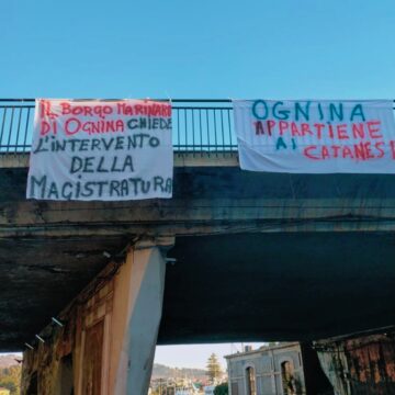 Ognina (CT), Tradizionale San Silvestro a Mare Diventa Palcoscenico per le Proteste contro le Concessioni Demaniali